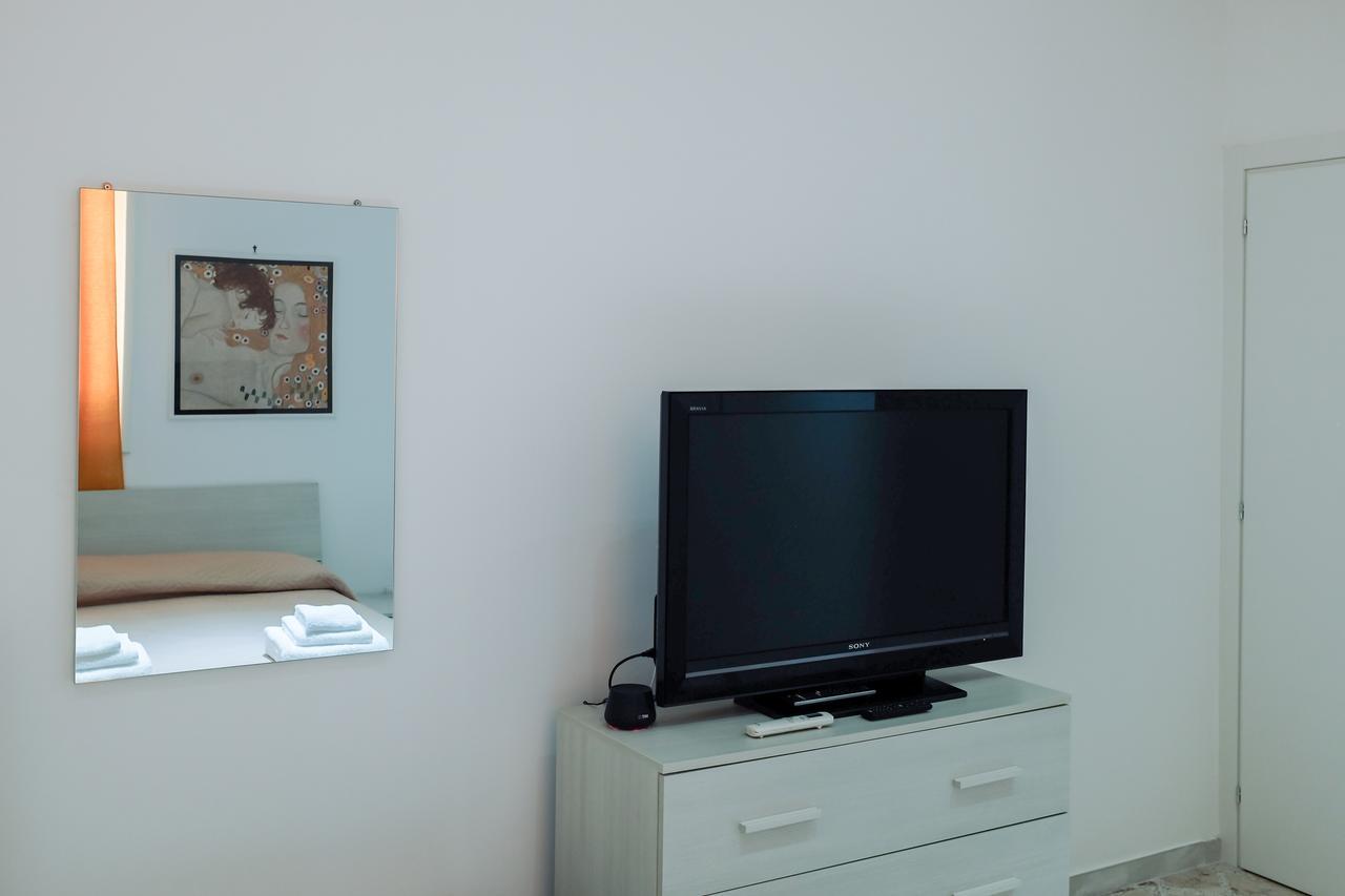 B&B A Casa Di Paola Лечче Экстерьер фото