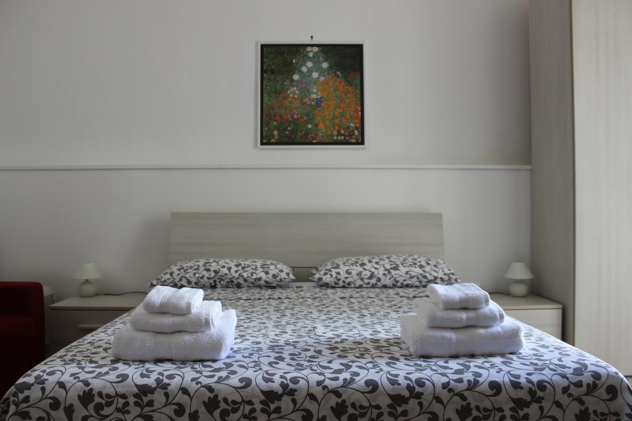 B&B A Casa Di Paola Лечче Экстерьер фото